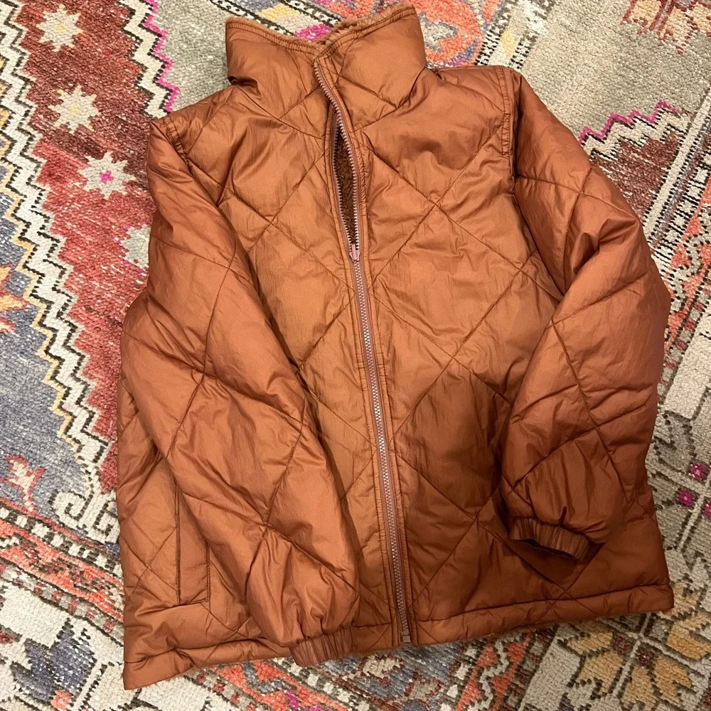 Madewell Reversible Sherpa Puffer Jacket - Picture 5 of 6